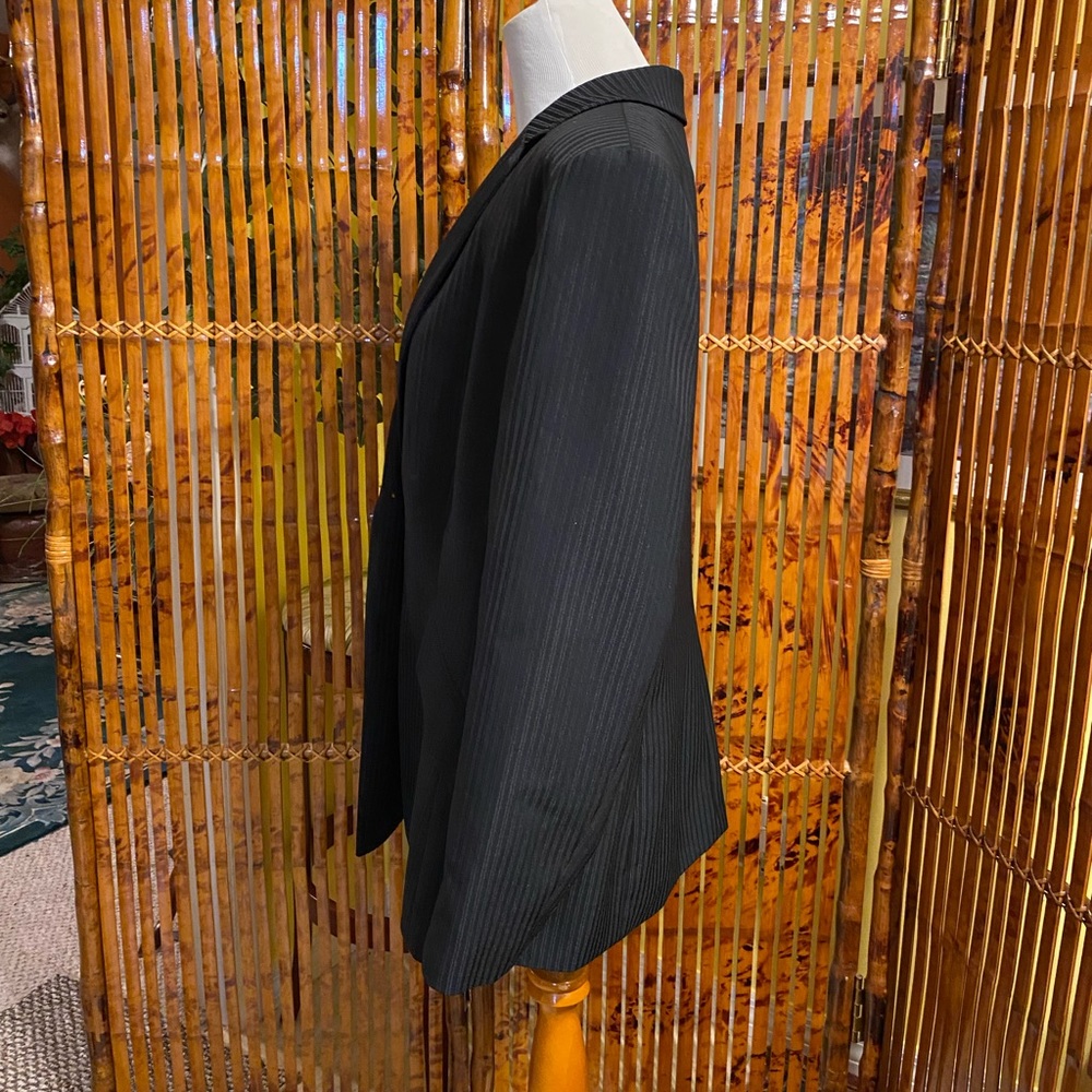 Black Single-Button Blazer Jacket. 18 - image 3